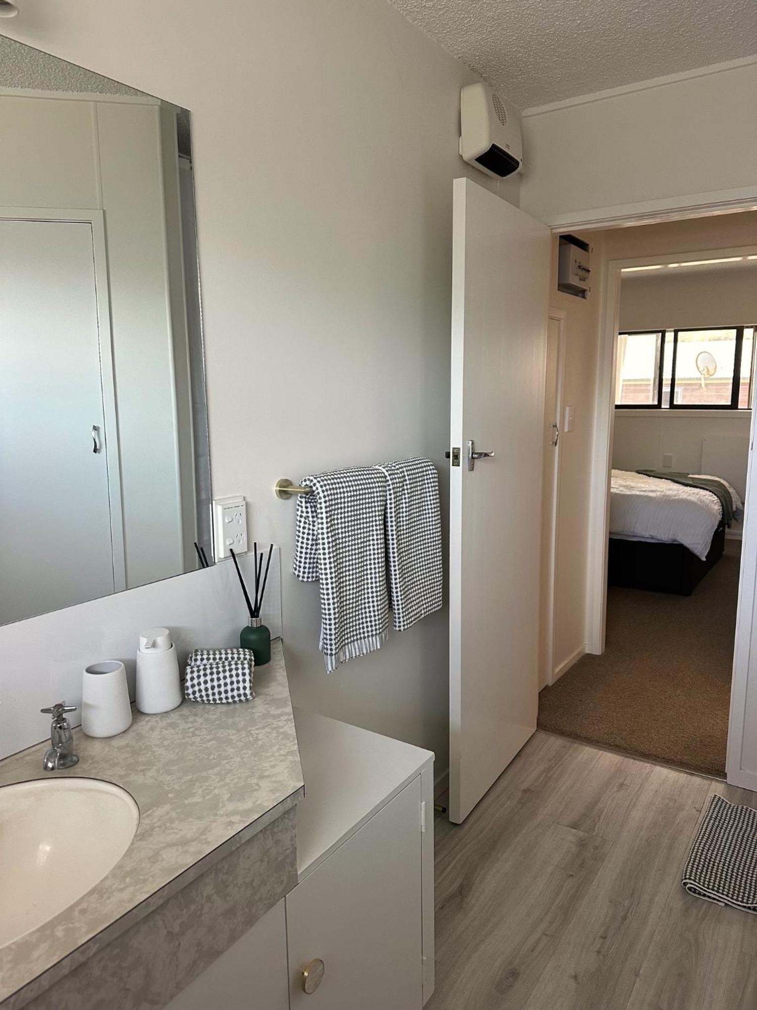 Apartamento Charm On Commons, Mauao Mount Maunganui Exterior foto